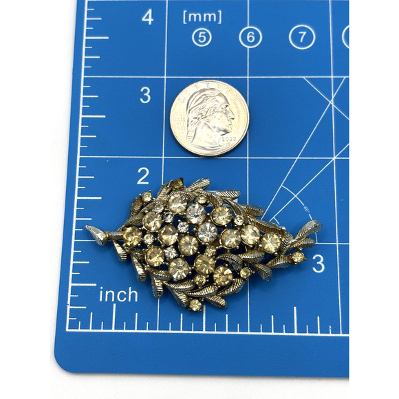 VTG Rhinestone Brooch Clear Round Stones Leaf Shape J1-3018 - Picture 5 of 9